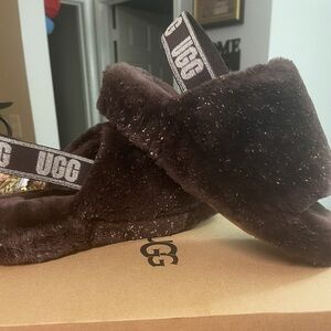 UGG Kids Chocolate Fluffy Slippers